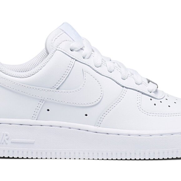 Nike Women's Air Force 1  Sneakers - Picture 2 of 7